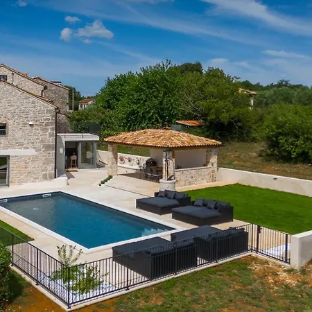 Beautiful Treori With Pool In Sv Lovrec * Orbanići